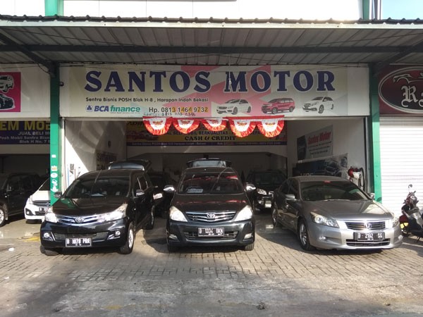 Showroom Santos Motor